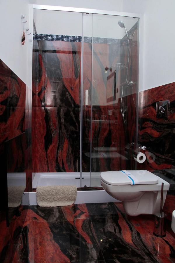 Chayka Home Hotel Chayki  Bagian luar foto