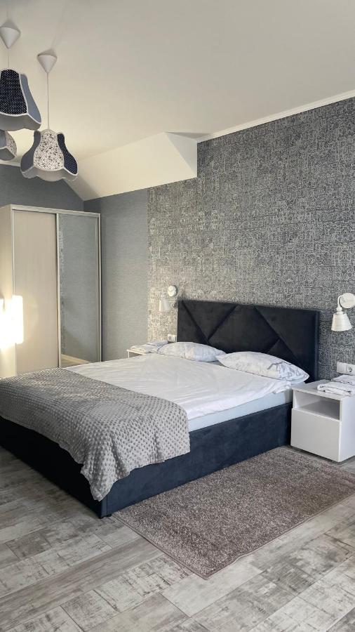 Chayka Home Hotel Chayki  Bagian luar foto