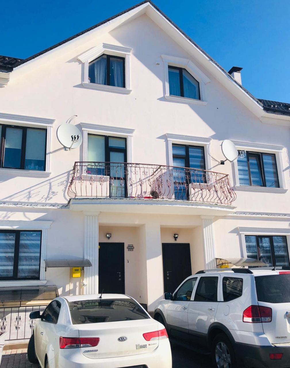 Chayka Home Hotel Chayki  Bagian luar foto